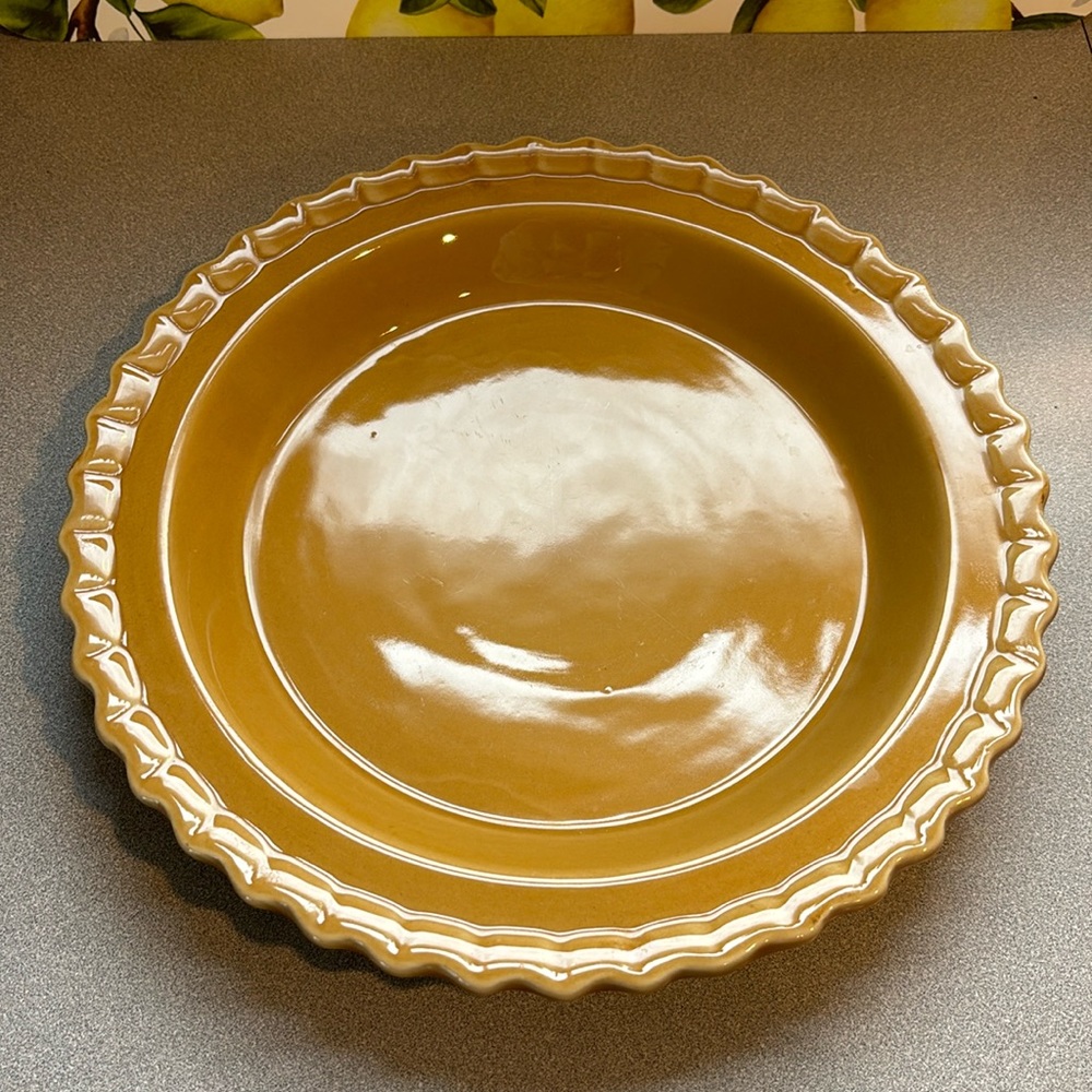 Vintage MCL pie pan